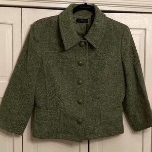 Super beautiful green tweed blazer. Size 8 by Context.  This jacket is 67% wool